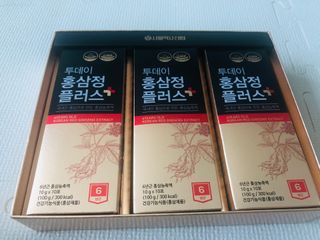 서울약사신협_투데이홍삼정플러스스틱_10g x 30포 — 4점을 준 리뷰어가 2021년 5월 올린 사용 사진