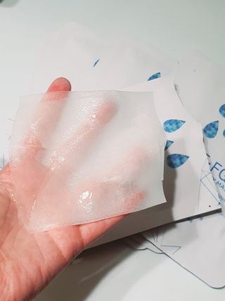 Dr.느루벗 느루벗 EGF FGF 스킨 리커버리 마스크 10장 — 5점을 준 리뷰어가 2021년 4월 올린 사용 사진