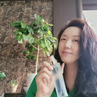위뜨 시그니처 네롤리 미스트 — 5점을 준 리뷰어가 2022년 6월 올린 사용 사진
