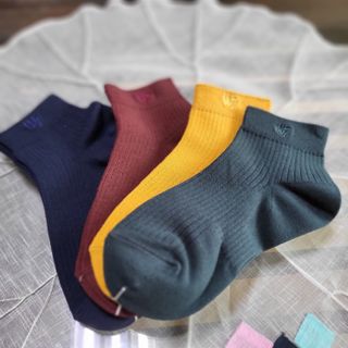 [사이즈가 있는 양말 필로이] 남/여 골지 발목 양말 4족 세트 남【S, M, L, XL】여【S, M, L】_컬러 랜덤 — 4점을 준 리뷰어가 2022년 6월 올린 사용 사진