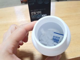 체인미 관절 및 연골건강에 도움을 줄수있는 관절닥터 MSM100 — 4.5점을 준 리뷰어가 2021년 12월 올린 사용 사진