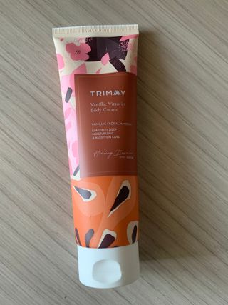 트리마이 주름개선 기능성의 퍼퓸 바디케어, 힐링 베리어 바디크림 3종 택1 — 5점을 준 리뷰어가 2022년 9월 올린 사용 사진