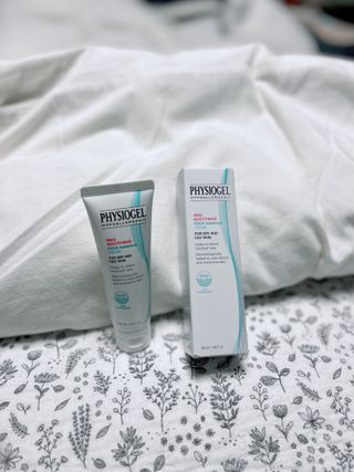 피지오겔 레드수딩 시카밸런스 크림 50ml — 4점을 준 리뷰어가 2022년 4월 올린 사용 사진