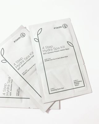 태그스킨 4스텝 주름개선 피부미백 영양 마스크팩 3개 세트(최신버전) — 5점을 준 리뷰어가 2022년 7월 올린 사용 사진
