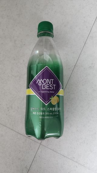 몽베스트 Montbest with Sparkling water Lemon OR Lime 20병(랜덤) — 5점을 준 리뷰어가 2022년 12월 올린 사용 사진
