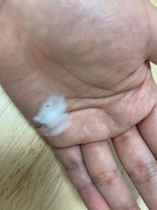 [갸스비] 지성 남성을 위한 포어케어 클렌징폼 — 5점을 준 리뷰어가 2021년 10월 올린 사용 사진
