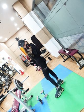 위어스세이프티 방한안전화 겨울안전화 WS-651W 위어스안전화 — 5점을 준 리뷰어가 2021년 11월 올린 사용 사진
