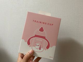 유비맘 트라이탄 코니빨대컵_컬러 랜덤 발송 — 5점을 준 리뷰어가 2021년 1월 올린 사용 사진