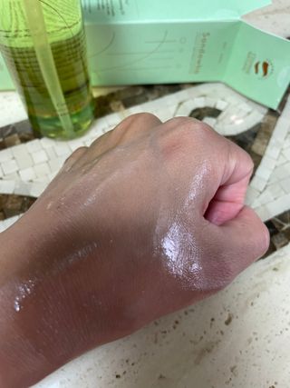 스킨큐어 산다화 순한 클렌징 동백 오일 200ml — 5점을 준 리뷰어가 2023년 8월 올린 사용 사진