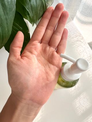 스킨큐어 산다화 순한 클렌징 동백 오일 200ml — 5점을 준 리뷰어가 2023년 3월 올린 사용 사진