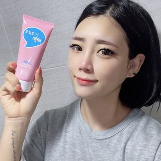 IO 아이오 오늘도 넌 예뻐 - 데일리딥 클렌징폼 — 5점을 준 리뷰어가 2021년 2월 올린 사용 사진