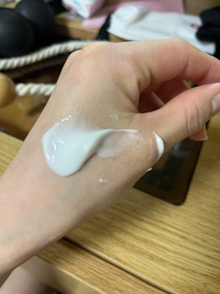 비프리코스메틱 뉴 프레쉬 크림 80ml — 5점을 준 리뷰어가 2023년 2월 올린 사용 사진