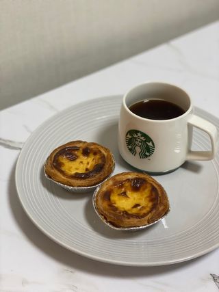 디앙뜨 포르투갈 에그타르트 오리지널 맛+패션후르츠+초콜릿타르트 맛 중 택1 — 4점을 준 리뷰어가 2021년 8월 올린 사용 사진