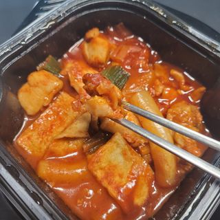 한성기업 무볼레 닭떡볶이+해물떡볶이 2종 세트 — 5점을 준 리뷰어가 2021년 10월 올린 사용 사진