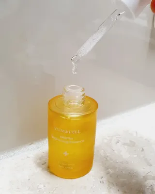 체르엠 스템앤셀 비타민 브라이트닝 에센스 30ml 1개 — 5점을 준 리뷰어가 2021년 9월 올린 사용 사진
