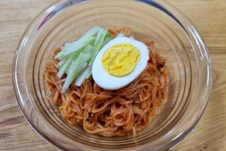 [한면원] 비빔국수 2인분 — 5점을 준 리뷰어가 2022년 8월 올린 사용 사진