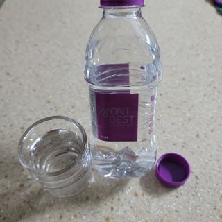 몽베스트 [MONTBEST] 330mL 20병 — 5점을 준 리뷰어가 2022년 3월 올린 사용 사진