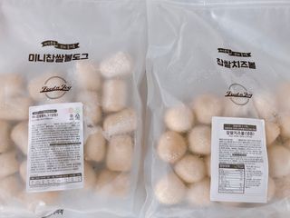 Dog&Ball 독앤볼 [Dog&Ball] 미니찹쌀볼도그 찹쌀치즈볼 — 5점을 준 리뷰어가 2021년 9월 올린 사용 사진