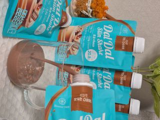 달달슬림쉐이크 프리 (릴스) 달달슬림 맛있는 단백질 쉐이크 파우치 다이어트 식사대용 프로틴 파우더 보충제 — 5점을 준 리뷰어가 2025년 8월 올린 사용 사진