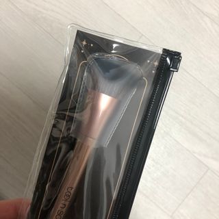 [툴앤썸] 메이크업 브러시로 바르고 호빵 스펀지로 클렌징하는 A-Z 뷰티툴 5종 — 5점을 준 리뷰어가 2021년 1월 올린 사용 사진