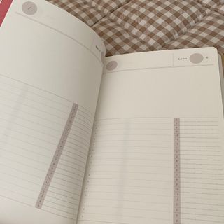 응원과 위로가 필요한 당신에게  리훈 하고싶은말 스터디 플래너 — 3.5점을 준 리뷰어가 2021년 3월 올린 사용 사진