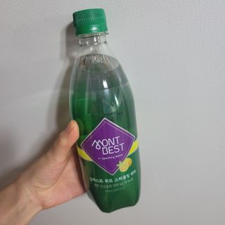 몽베스트 Montbest with Sparkling water Lemon OR Lime 20병(랜덤) — 5점을 준 리뷰어가 2023년 2월 올린 사용 사진
