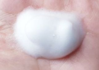 헤어플러스 콴디 아침세안제 폼클렌징 퓨어 어니스티 모닝클렌저 — 5점을 준 리뷰어가 2021년 3월 올린 사용 사진
