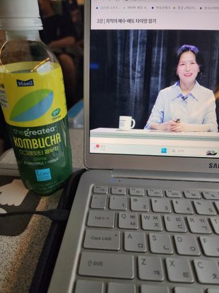 더그레잇티 콤부차 [매일유업] 더그레잇티 44kcal 콤부차 300ml *12개입 (오리지널 6개+베리리치 6개) — 5점을 준 리뷰어가 2023년 8월 올린 사용 사진