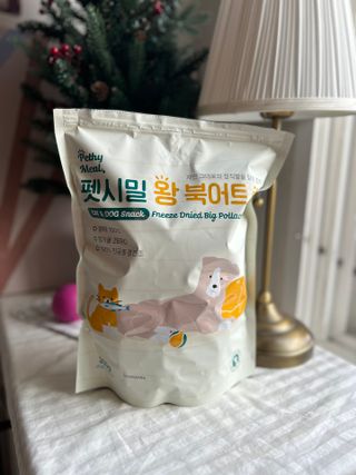 [펫시밀] 원물그대로 영양듬뿍 동결건조 왕북어트릿300g,왕치킨트릿400g,열빙어트릿300g 대용량 간식 — 5점을 준 리뷰어가 2023년 5월 올린 사용 사진