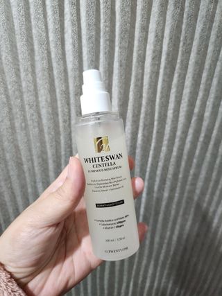 오투에니원 화이트스완 센텔라 루미너스 미스트 세럼 100ml — 5점을 준 리뷰어가 2023년 1월 올린 사용 사진