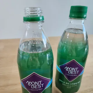 몽베스트 Montbest with Sparkling water Plain 20병 — 5점을 준 리뷰어가 2023년 2월 올린 사용 사진