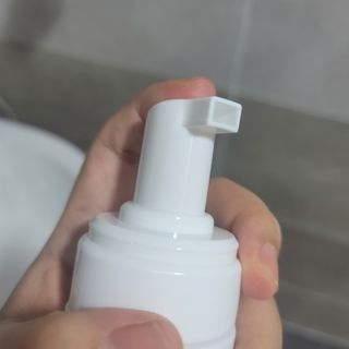 MF프리 [닥터문] 유산균 락토케어 질경초 여성청결제 200ml (폼타입) — 5점을 준 리뷰어가 2022년 7월 올린 사용 사진
