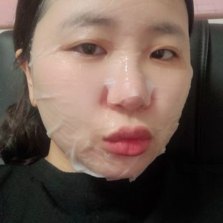 체르엠 그린 케비어 더블워터 마스크팩 5매입  2팩 — 5점을 준 리뷰어가 2021년 10월 올린 사용 사진