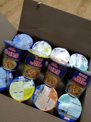 NISSIN 닛신 컵누들  4종 - 씨푸드오리지날, 씨푸드 스파이시, 씨푸드 커리, 씨푸드 XO소스 — 2점을 준 리뷰어가 2022년 12월 올린 사용 사진