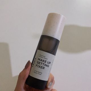 [후르디아] 묻어남NO 비건 메이크업 픽서 — 5점을 준 리뷰어가 2021년 10월 올린 사용 사진