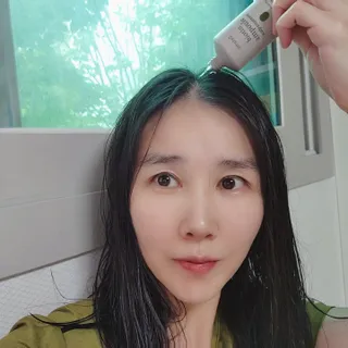 심플리오 비오틴 탈모케어 솔루션 3종 샴푸500ml+앰플100ml+워터 트리트먼트 250ml — 5점을 준 리뷰어가 2022년 7월 올린 사용 사진