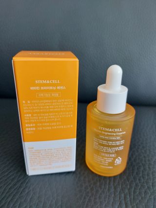 체르엠 스템앤셀 비타민 브라이트닝 에센스 30ml 1개 — 5점을 준 리뷰어가 2021년 10월 올린 사용 사진