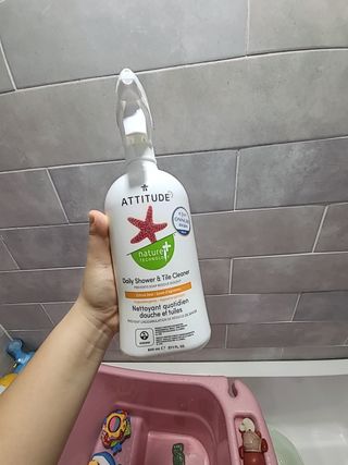 에티튜드 천연 데일리 욕조 클리너 EWG 그린 욕조세제 저자극 하이포알러제닉 친환경 비건 — 5점을 준 리뷰어가 2022년 8월 올린 사용 사진