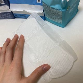 블루블루 유기농 순면 커버 생리대 — 5점을 준 리뷰어가 2021년 2월 올린 사용 사진