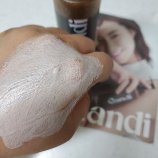 헤어플러스 콴디 플러피 클라우드 버블 팩 클렌저 — 3점을 준 리뷰어가 2021년 3월 올린 사용 사진