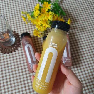 BLENDY'S 핑크 스무디+블론디 스무디 — 5점을 준 리뷰어가 2021년 9월 올린 사용 사진