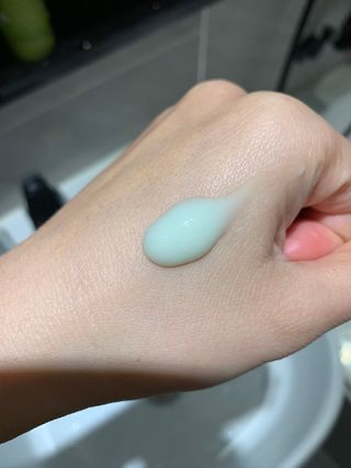 [후르디아] 아보카도 비건 약산성 효소필링젤 — 5점을 준 리뷰어가 2024년 2월 올린 사용 사진