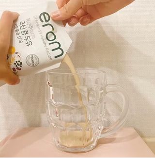 이롬 황성주 박사의 국산콩 두유 검은콩과 17곡 프리미엄 — 5점을 준 리뷰어가 2021년 5월 올린 사용 사진
