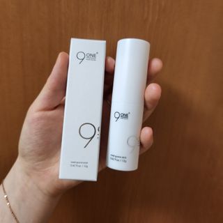 작심연구소 죽어가는 피부를 구원해줄 피부환생 메디 구원 스틱(MEDI 9-ONE STICK) — 5점을 준 리뷰어가 2022년 8월 올린 사용 사진