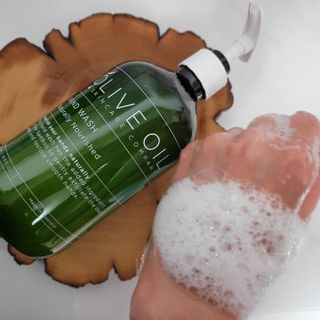 올리브 오일 스킨케어 컴퍼니 [OOSC] 촉촉 깨끗 내추럴리 너리시드 핸드워시 500ml — 5점을 준 리뷰어가 2021년 4월 올린 사용 사진
