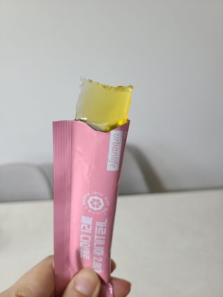 주식회사 얼굴반쪽 [얼굴반쪽 가르시니아 2,800mg] x 14포 1주 젤리 다이어트 보조제 체지방감소 — 5점을 준 리뷰어가 2021년 10월 올린 사용 사진