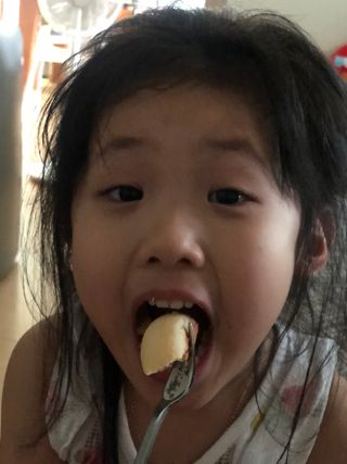 한성기업 베이크볼 치즈몽땅 300g x 2봉 — 5점을 준 리뷰어가 2021년 9월 올린 사용 사진