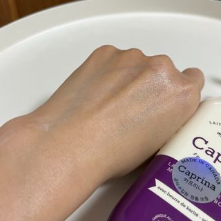[카프리나]프레쉬 산양밀크 어메이징 바디로션 350ml (시어버터 향) — 4.5점을 준 리뷰어가 2023년 6월 올린 사용 사진