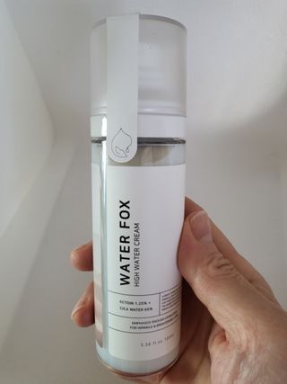 가치 WATERFOX(워터폭스)-엑토인 시카-비옴 하이 워터 크림 (100ml) — 4.5점을 준 리뷰어가 2023년 3월 올린 사용 사진