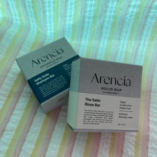 Arencia 아렌시아 솔티소다 샴푸바, 더 새틴 린스바 세트 — 4점을 준 리뷰어가 2021년 6월 올린 사용 사진